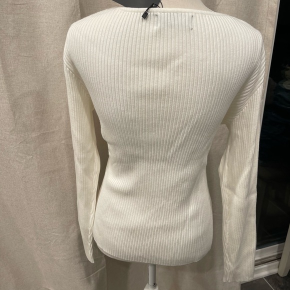 White Ribbed Wrap Sweater - Picture 4 of 6
